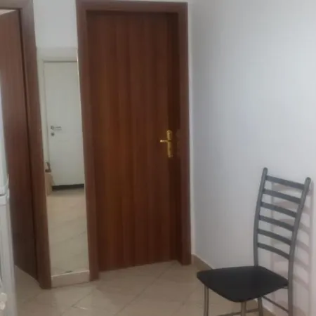 Pensjonat Royal 3 Hostel Tirana