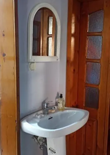 Royal 3 Opposite Nalu Bar